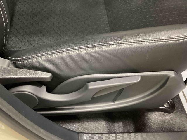 ロッキープレミアムG HEVディスプレイオーディオ バックモニター プッシュスタートスイッチ 電子カードキー 衝突被害軽減システム アルミホイル ETC車載器 ドラレコ(鹿児島県)の中古車