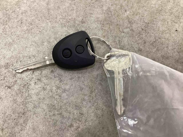 ハイゼットカーゴDXインパネシフト リモコンキー 両側スライドドア レーンアシスト ハイビームアシスト ABS(鹿児島県)の中古車