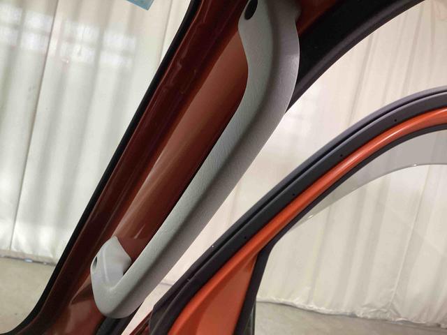 ハイゼットトラックエクストラＳＡIIIｔ４ＷＤ車　フロアオートマ　パワーウィンドウ　リモコンキー　衝突被害軽減システム　フォグランプ　作業灯　テールゲートチェーン（鹿児島県）の中古車