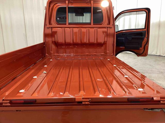 ハイゼットトラックエクストラＳＡIIIｔ４ＷＤ車　フロアオートマ　パワーウィンドウ　リモコンキー　衝突被害軽減システム　フォグランプ　作業灯　テールゲートチェーン（鹿児島県）の中古車