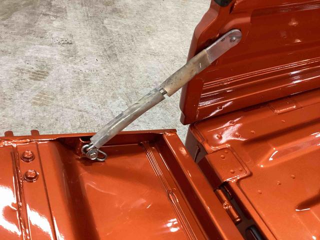 ハイゼットトラックエクストラＳＡIIIｔ４ＷＤ車　フロアオートマ　パワーウィンドウ　リモコンキー　衝突被害軽減システム　フォグランプ　作業灯　テールゲートチェーン（鹿児島県）の中古車