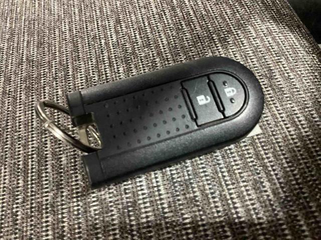 ミラトコットＸ　ＳＡIIIインパネシフト　プッシュスタートスイッチ　電子カードキー　ＣＤプレーヤー　車線逸脱　誤発進抑制　衝突被害軽減システム　ＡＢＳ（鹿児島県）の中古車