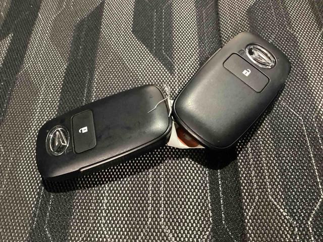 タフトＧインパネシフト　プッシュスタートスイッチ　電子カードキー　電動パーキングブレーキ　ＣＤプレーヤー　被害軽減ブレーキ　車線逸脱防止　オートマチックハイビーム　ガラスルーフ　アルミホイール　ＡＢＳ（鹿児島県）の中古車