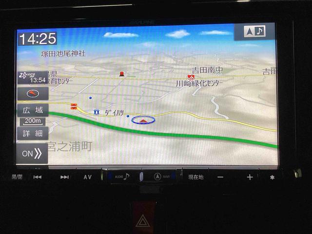 トールカスタムＧ　ターボ　ＳＡIIインパネシフト　ターボエンジン　プッシュスタートスイッチ　電子カードキー　カーナビ　バックモニター　両側オートスライドドア　誤発進抑制装置　車線逸脱警報　アルミホイール（鹿児島県）の中古車