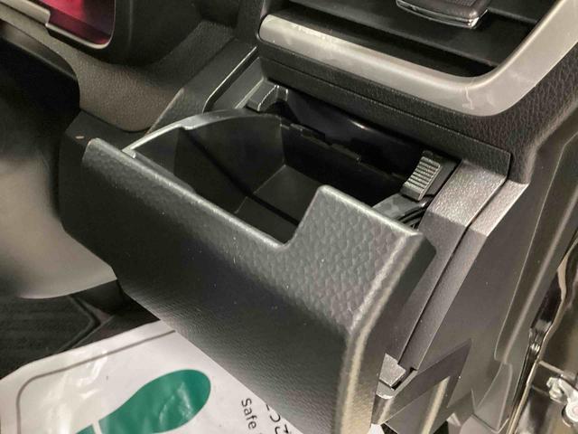 トールカスタムＧ　ターボ　ＳＡIIインパネシフト　ターボエンジン　プッシュスタートスイッチ　電子カードキー　カーナビ　バックモニター　両側オートスライドドア　誤発進抑制装置　車線逸脱警報　アルミホイール（鹿児島県）の中古車