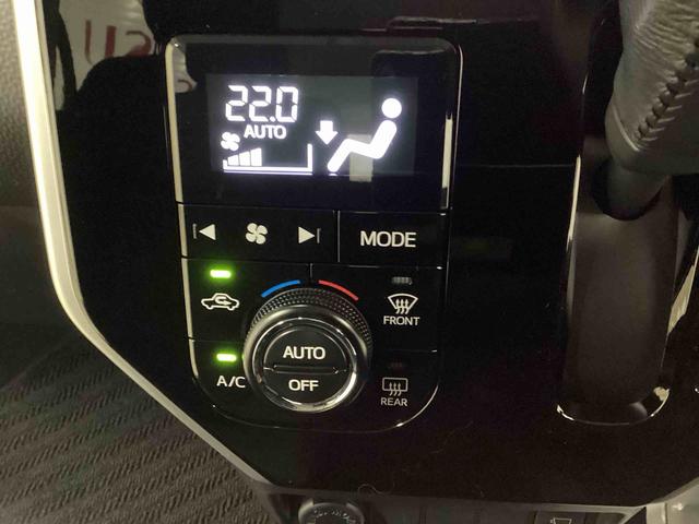 トールカスタムＧ　ターボ　ＳＡIIインパネシフト　ターボエンジン　プッシュスタートスイッチ　電子カードキー　カーナビ　バックモニター　両側オートスライドドア　誤発進抑制装置　車線逸脱警報　アルミホイール（鹿児島県）の中古車