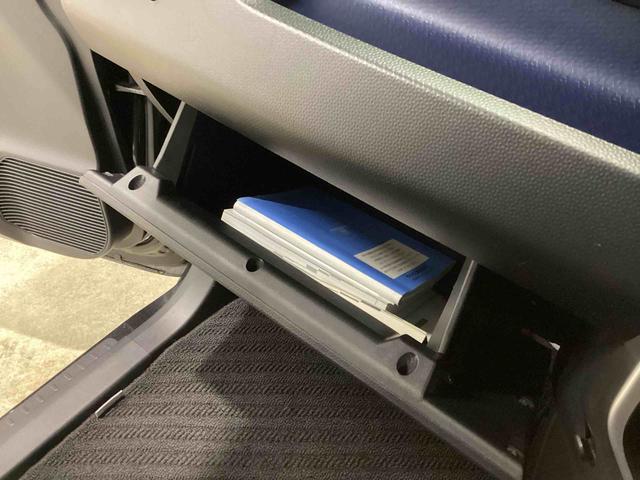 トールカスタムＧ　ターボ　ＳＡIIインパネシフト　ターボエンジン　プッシュスタートスイッチ　電子カードキー　カーナビ　バックモニター　両側オートスライドドア　誤発進抑制装置　車線逸脱警報　アルミホイール（鹿児島県）の中古車