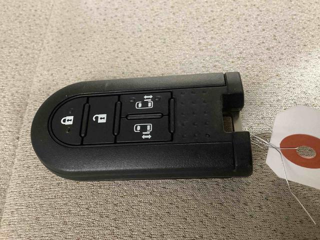 ムーヴキャンバスＸリミテッドメイクアップ　ＳＡIIインパネシフト　プッシュスタートスイッチ　電子カードキー　カーナビ　両側パワースライドドア　衝突被害軽減システム　ＡＢＳ　フォグランプ（鹿児島県）の中古車