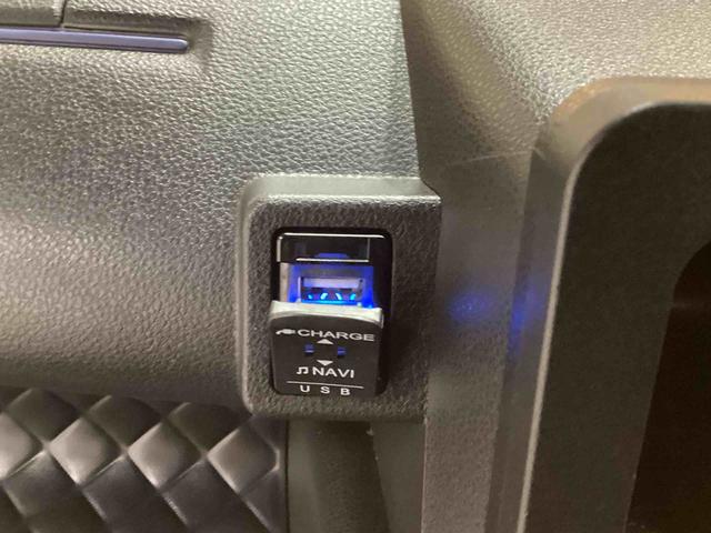 タントカスタムRSタ−ボ車 インパネシフト プッシュスタートスイッチ 電子カードキー 衝突軽減ブレーキシステム アルミホイール 車線逸脱 両側オートスライドドア(鹿児島県)の中古車