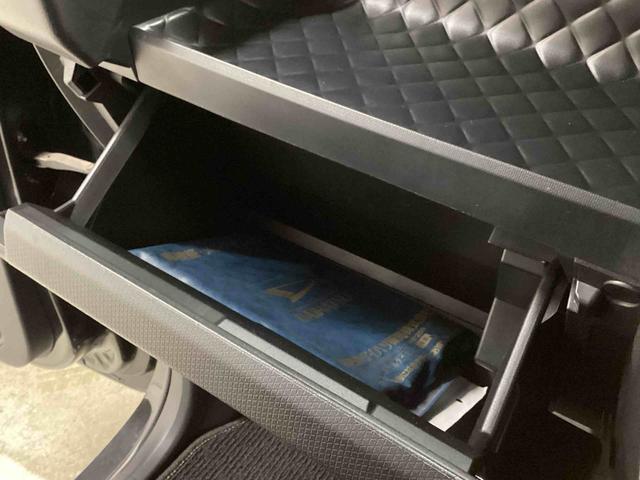 タントカスタムRSタ−ボ車 インパネシフト プッシュスタートスイッチ 電子カードキー 衝突軽減ブレーキシステム アルミホイール 車線逸脱 両側オートスライドドア(鹿児島県)の中古車