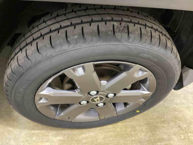 タフトＧインパネシフト　プッシュスタートスイッチ　電子カードキー　電動パーキングブレーキ　カーナビ　バックモニター（パノラマモニター）　衝突回避システム　レーンキープアシスト　ガラスサンル−フ　ＡＢＳ（鹿児島県）の中古車