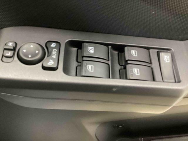 タフトGインパネシフト プッシュスタートスイッチ 電子カードキー 電動パーキングブレーキ カーナビ バックモニター 車線逸脱防止 オートマチックハイビーム ABS ガラスルーフ(鹿児島県)の中古車