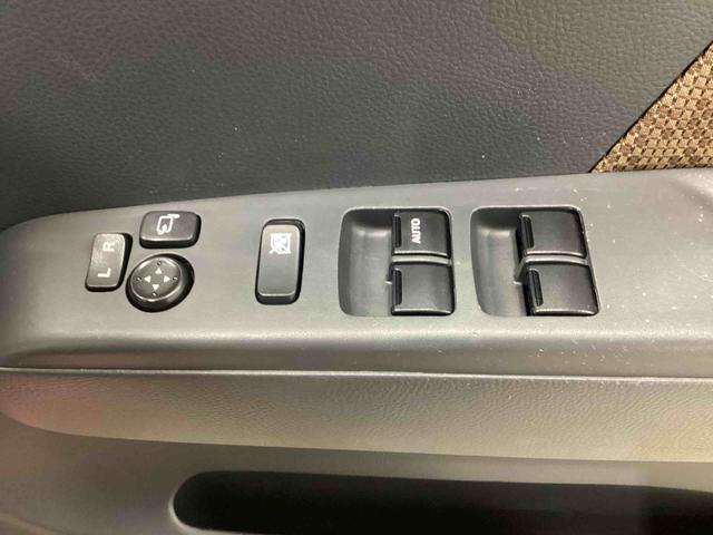 モコＸインパネシフト　プッシュスタートスイッチ　電子カードキー　ダブルエアバッグ　ＡＢＳ　アルミホイール　電動格納ミラー（鹿児島県）の中古車