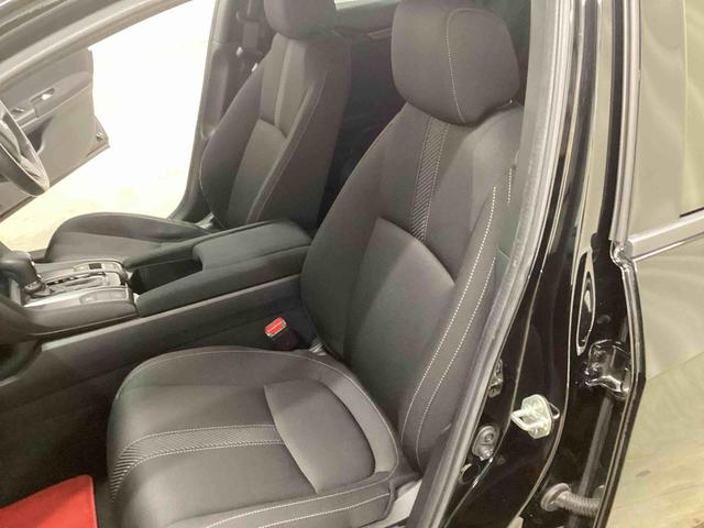 シビックハッチバックプッシュスタートスイッチ　電子カードキー　電動パーキングブレーキ　カーナビ　バックモニター　フロアＣＶＴ車（パドルシフト）　ＥＴＣ付　ＴＵＲＢＯ（鹿児島県）の中古車