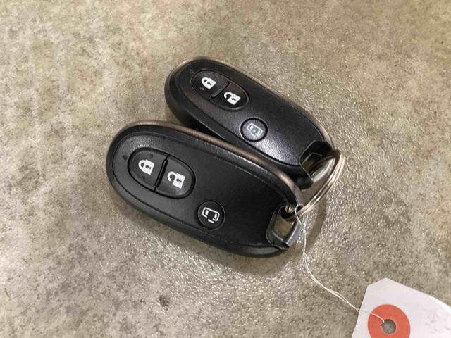 ルークスハイウェイスターインパネシフト　プッシュスタートスイッチ　電子カードキー　カーナビ　フォグランプ　両側スライド片側電動ドア　ＡＢＳ　運転席助手席エアバック　アルミホイール（鹿児島県）の中古車