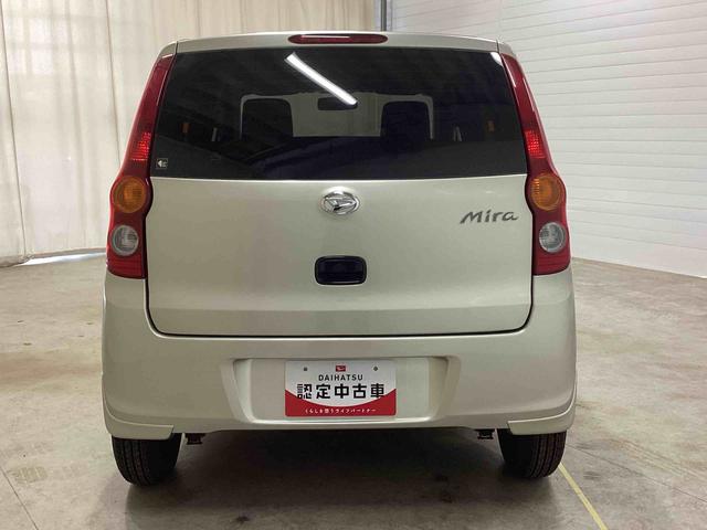 ミラＸスペシャル５ＭＴ車　リモコンキー　エアコン　パワステ　パワーウィンドウスイッチ　ＡＢＳ　エアバック　ＣＤプレーヤー（鹿児島県）の中古車