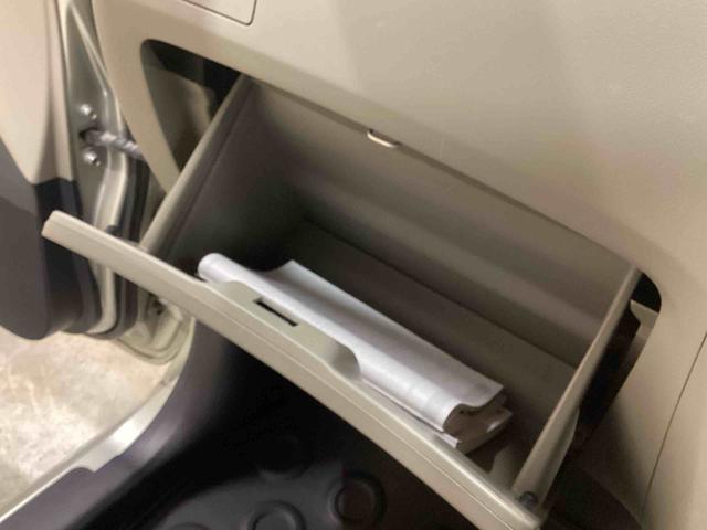 ミラＸスペシャル５ＭＴ車　リモコンキー　エアコン　パワステ　パワーウィンドウスイッチ　ＡＢＳ　エアバック　ＣＤプレーヤー（鹿児島県）の中古車