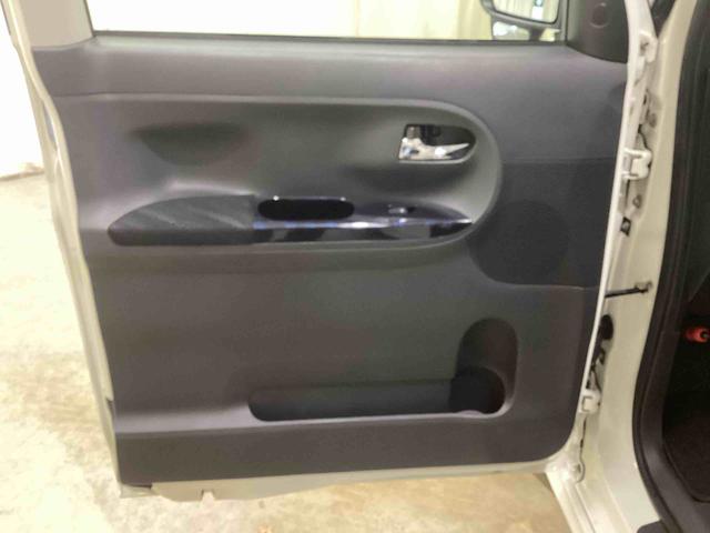 タントカスタムＸ　トップエディションＳＡIIインパネシフト　プッシュスタートスイッチ　電子カードキー　カーナビ　バックモニター　両側スライド片側電動ドア　車線逸脱警報装置　アルミホイール　ＡＢＳ（鹿児島県）の中古車