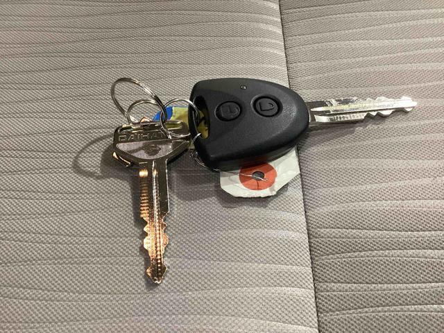 ミライースL SAIIIインパネシフト リモコンキー 車線逸脱警報システム 緊急ブレーキ デュアルエアバッグ オートハイビーム エアバック ABS(鹿児島県)の中古車