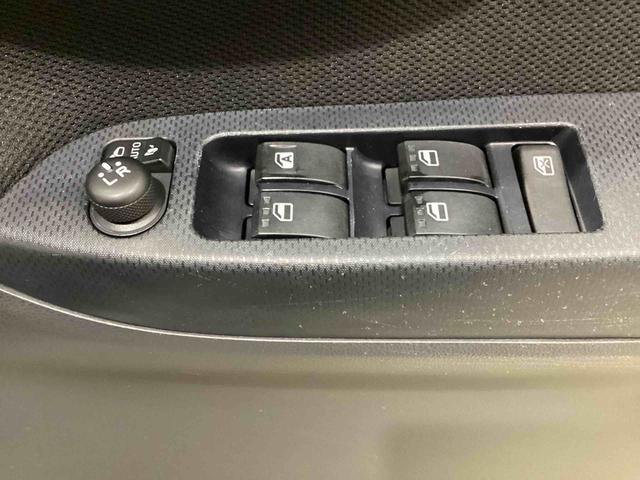 ムーヴXリミテッドII SAIIIインパネシフト プッシュスタートスイッチ 電子カードキー 衝突被害軽減システム レーンアシスト ABS アルミホイール オートエアコン(鹿児島県)の中古車