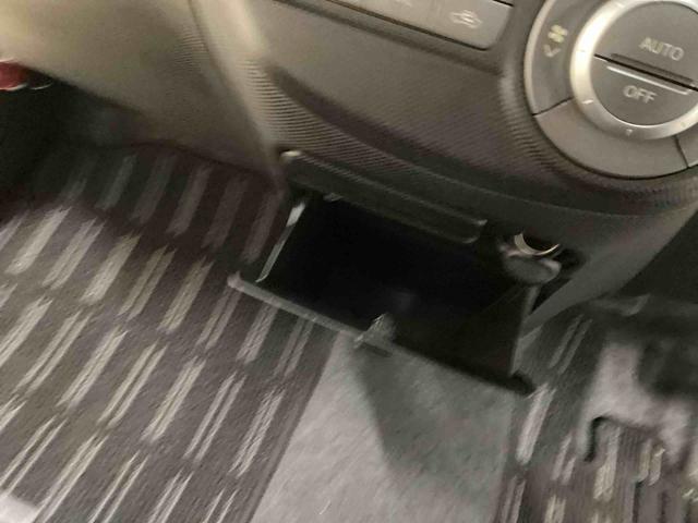 タントエグゼカスタムRSターボ車 コラムシフト オートエアコン アルミホイール(鹿児島県)の中古車