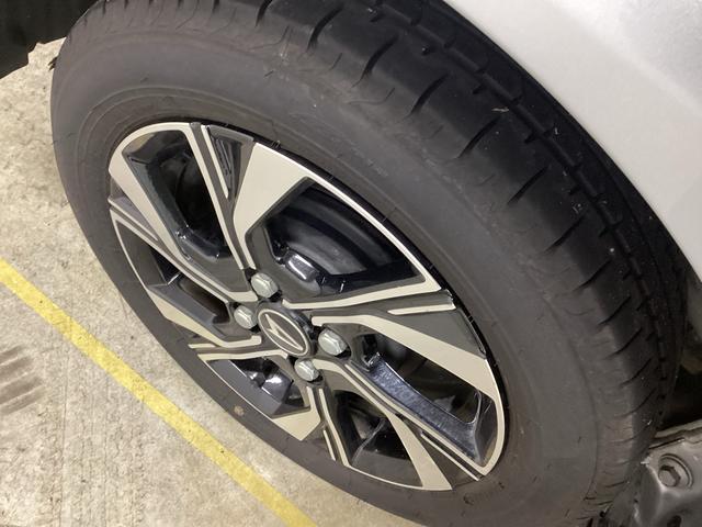 タントカスタムＸスタイルセレクションインパネシフト　プッシュスタートスイッチ　電子カードキー　カーナビ　バックモニター　両側電動スライドドア　車線逸脱警報装置　衝突回避支援システム　アルミホイール（鹿児島県）の中古車