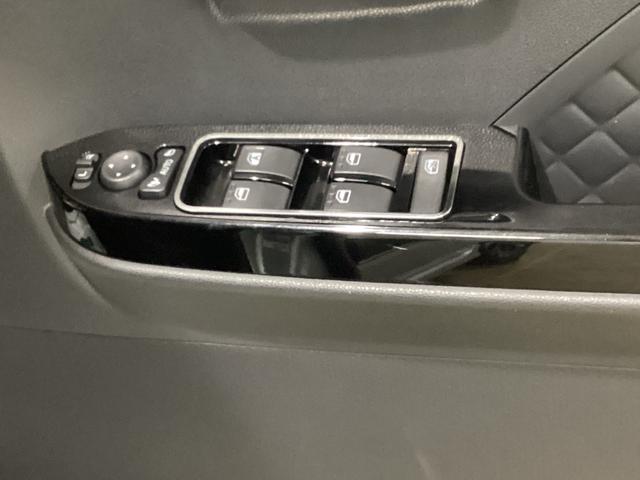 タントカスタムＸスタイルセレクションインパネシフト　プッシュスタートスイッチ　電子カードキー　カーナビ　バックモニター　両側電動スライドドア　車線逸脱警報装置　衝突回避支援システム　アルミホイール（鹿児島県）の中古車