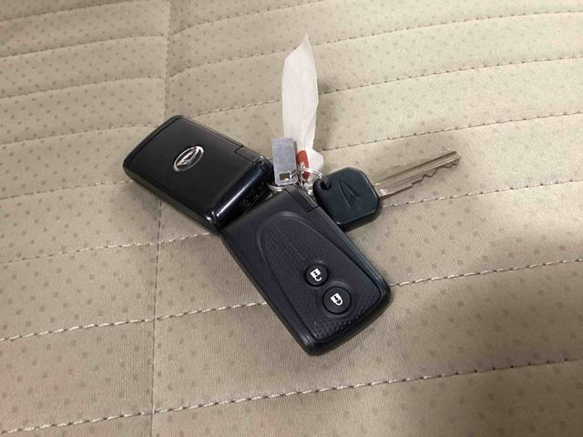 ミラココアココアプラスＸインパネシフト　電子カードキー　ＣＤプレーヤー　ＡＢＳ（鹿児島県）の中古車