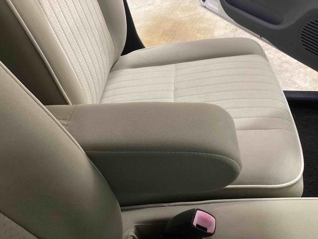 ミラココアココアプラスＸインパネシフト　電子カードキー　ＣＤプレーヤー　ＡＢＳ（鹿児島県）の中古車