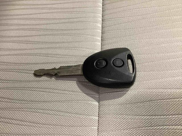 ミライースLインパネシフト CDプレーヤー リモコンキー 運転席エアバック 助手席エアバック ABS(鹿児島県)の中古車