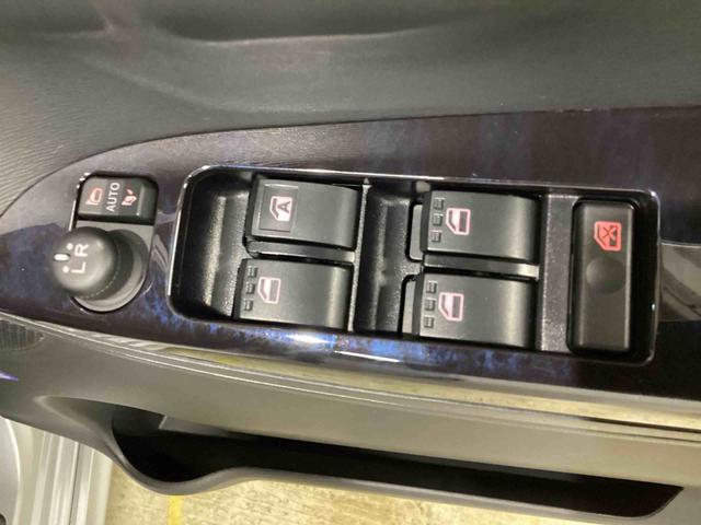 タントカスタムＲＳ　トップエディションＶＳ　ＳＡIIIターボ　インパネシフト　プッシュスタートスイッチ　カードキー　カーナビ　バックモニター　両側電動パワースライドドア　踏み間違い防止装置　アルミホイール　レーンアシスト（鹿児島県）の中古車