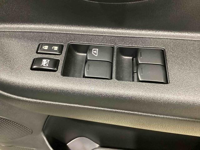 マーチＸ　ＶセレクションフロアＣＶＴ車　プッシュスタートスイッチ　電子カードキー　カーナビ　バックモニター　ＥＴＣ車載器　ＡＢＳ（鹿児島県）の中古車