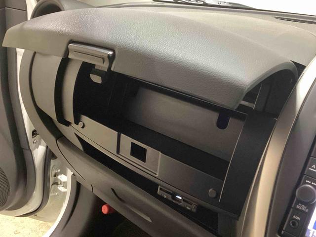 マーチＸ　ＶセレクションフロアＣＶＴ車　プッシュスタートスイッチ　電子カードキー　カーナビ　バックモニター　ＥＴＣ車載器　ＡＢＳ（鹿児島県）の中古車