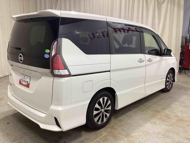 セレナハイウェイスター　ＶセレクションIIインパネシフト　プッシュスタートスイッチ　インテリキー　カーナビ　バックモニター（パノラマモニター）　両側電動スライドドア　アルミホイール　ＡＢＳ（鹿児島県）の中古車