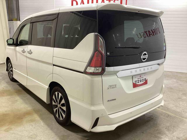 セレナハイウェイスター　ＶセレクションIIインパネシフト　プッシュスタートスイッチ　インテリキー　カーナビ　バックモニター（パノラマモニター）　両側電動スライドドア　アルミホイール　ＡＢＳ（鹿児島県）の中古車