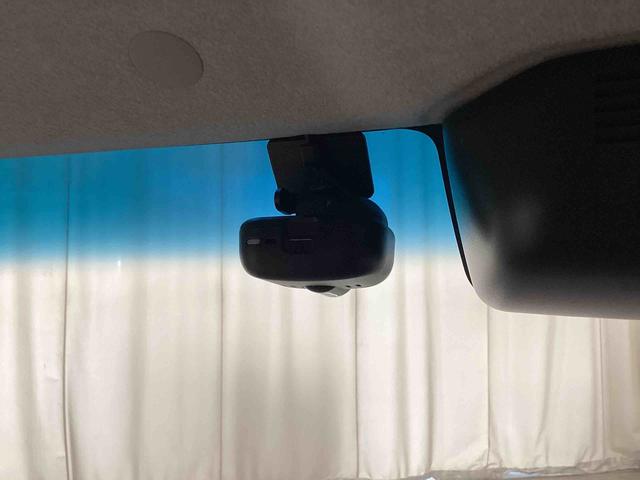 タントカスタムＸ　トップエディションＶＳ　ＳＡIIIインパネシフト　プッシュスタートスイッチ　電子カードキー　両側電動スライドドア　カーナビ　バックモニター（パノラマモニター）　レーンアシスト　アルミホイール　ＡＢＳ（鹿児島県）の中古車