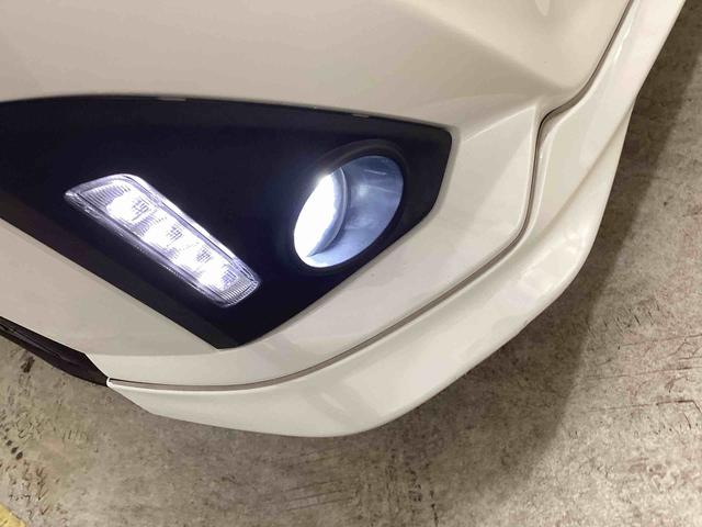 トールカスタムＧ　リミテッドII　ＳＡIIIインパネシフト　プッシュスタートスイッチ　電子カードキー　両側電動スライドドア　車線逸脱警報　衝突被害軽減システム　アルミホイール（鹿児島県）の中古車