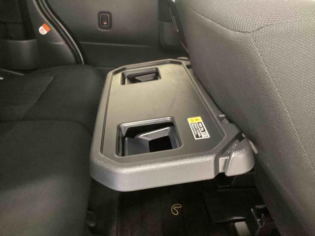 トールカスタムＧ　リミテッドII　ＳＡIIIインパネシフト　プッシュスタートスイッチ　電子カードキー　両側電動スライドドア　車線逸脱警報　衝突被害軽減システム　アルミホイール（鹿児島県）の中古車