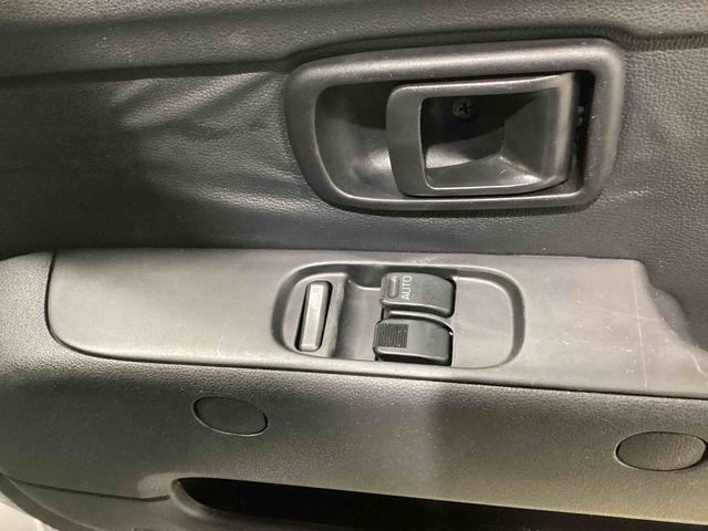 ハイゼットカーゴデラックスＳＡIIIインパネシフト　リモコンキー　両側スライドドア　衝突被害軽減システム　ＡＢＳ　ＣＤプレーヤー（鹿児島県）の中古車