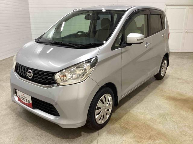 デイズＸインパネシフト　プッシュスタートスイッチ　電子カードキー　ＡＢＳ　ＣＤプレーヤー　バックモニター（バックミラー内蔵）（鹿児島県）の中古車