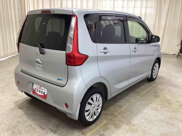 デイズＸインパネシフト　プッシュスタートスイッチ　電子カードキー　ＡＢＳ　ＣＤプレーヤー　バックモニター（バックミラー内蔵）（鹿児島県）の中古車