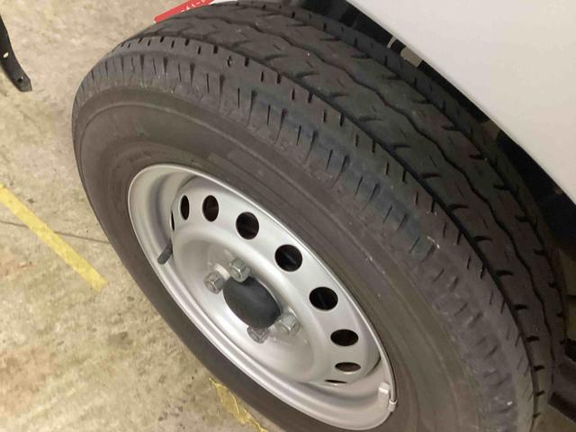 ハイゼットカーゴＤＸインパネシフト　リモコンキー　両側スライドドア　衝突被害軽減システム　オートマチックハイビーム　レーンアシスト　　ＡＢＳ（鹿児島県）の中古車