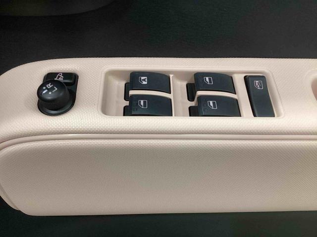 ミラココアココアプラスＸインパネシフト　キーフリーキー　カーナビ　バックモニター　ＡＢＳ　オートエアコン　フォグランプ（鹿児島県）の中古車