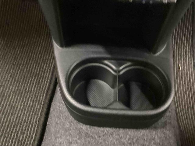 ミラココアココアプラスＸインパネシフト　電子カードキー　カーナビ　ＥＴＣ車載器　運転席助手席エアバック　ＡＢＳ（鹿児島県）の中古車