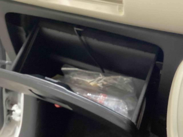 ミラココアココアプラスＸインパネシフト　電子カードキー　カーナビ　ＥＴＣ車載器　運転席助手席エアバック　ＡＢＳ（鹿児島県）の中古車