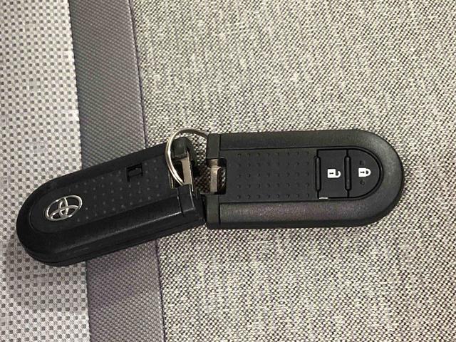 パッソＸ　Ｌパッケージインパネシフト　プッシュスタートスイッチ　電子カードキー　カーナビ　バックモニター　ＥＴＣ車載器　フォグランプ（鹿児島県）の中古車
