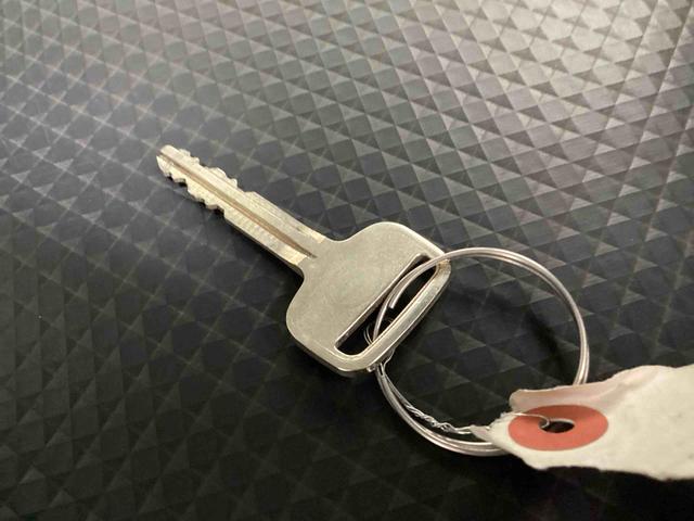 ハイゼットトラックスタンダード 農用スペシャルフロアCVT車 切り替え4WD オートハイビーム 衝突被害軽減システム レーンキープアシスト パワーステアリング デュアルエアバック ABS(鹿児島県)の中古車