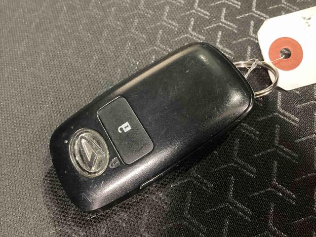 ロッキープレミアムＧ　ＨＥＶプッシュスタートスイッチ　電子カードキー　電動パーキングブレーキ　ディスプレイオーディオ　バックモニター　レーダーブレーキサポート　レーンキープアシスト　ＡＢＳ　アルミホイール（鹿児島県）の中古車