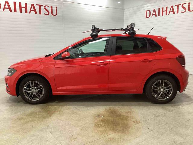 VW ポロTSIトレンドラインフロアシフト ABS エアコン ETC車載器 アルミホイール ルーフキャリア(鹿児島県)の中古車