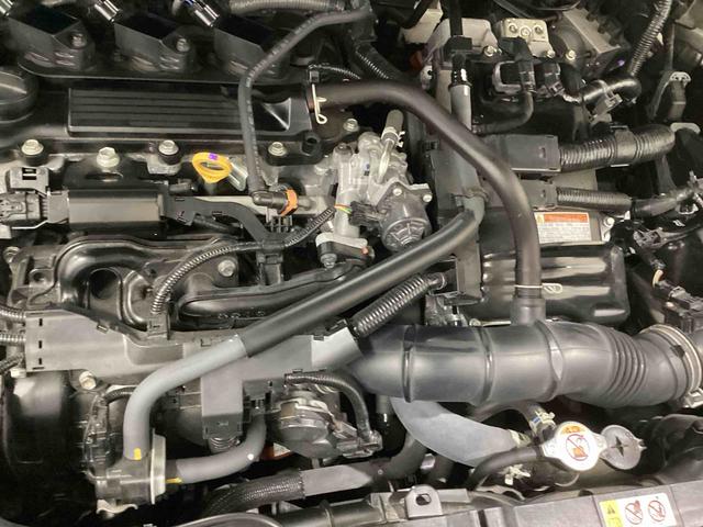 ヤリスクロスハイブリッドＺプッシュスタートスイッチ　電子カードキー　電動パーキングブレーキ　カーナビ　バックモニター（パノラマモニター）　シートヒーター　アルミホイル　ＡＢＳ（鹿児島県）の中古車